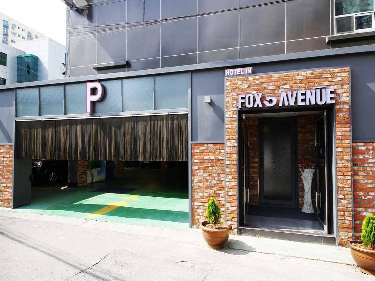 Bupyeong Fox Avenue Hotel Incheon Buitenkant foto